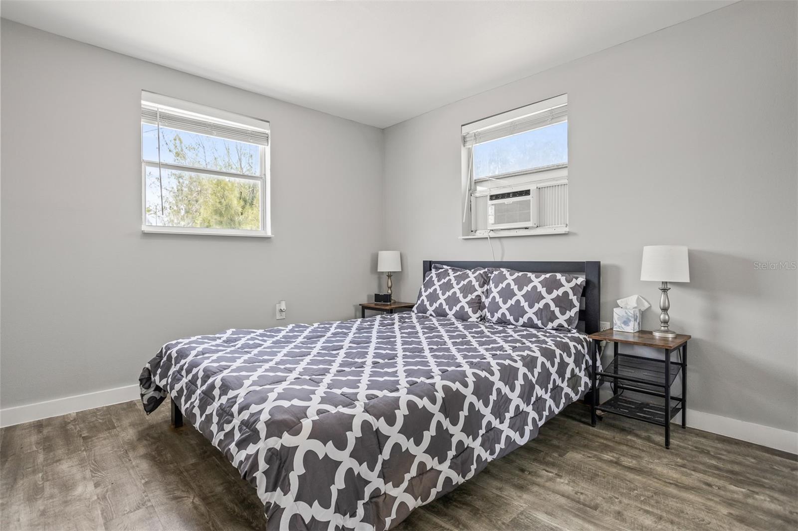 Image 21 of 39 For 8820 Rocky Creek Drive