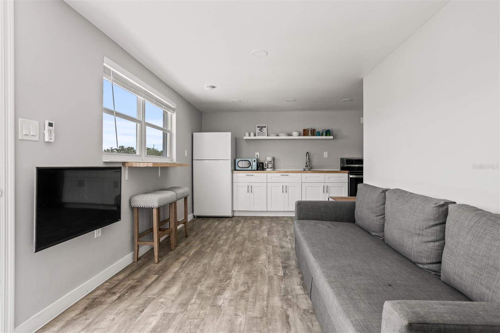 Image 27 of 39 For 8820 Rocky Creek Drive