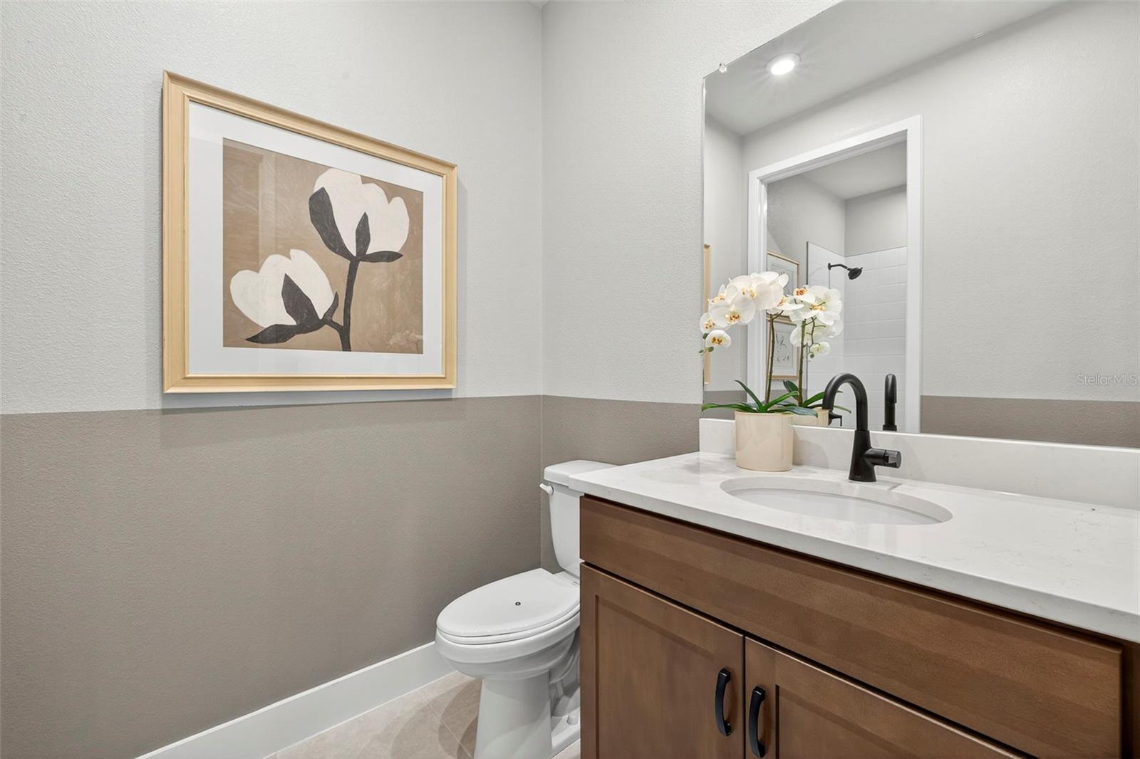 Image 25 of 31 For 12907 Pierce Street