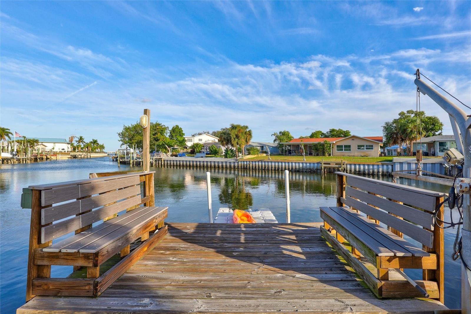 Image 44 of 53 For 4400 Beach Drive Se