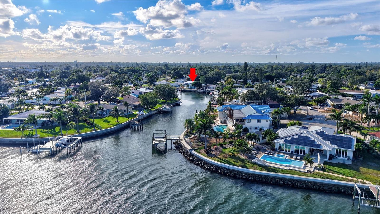 Image 51 of 53 For 4400 Beach Drive Se