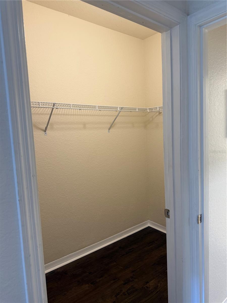 Image 9 of 12 For 402 Armenia Avenue 127