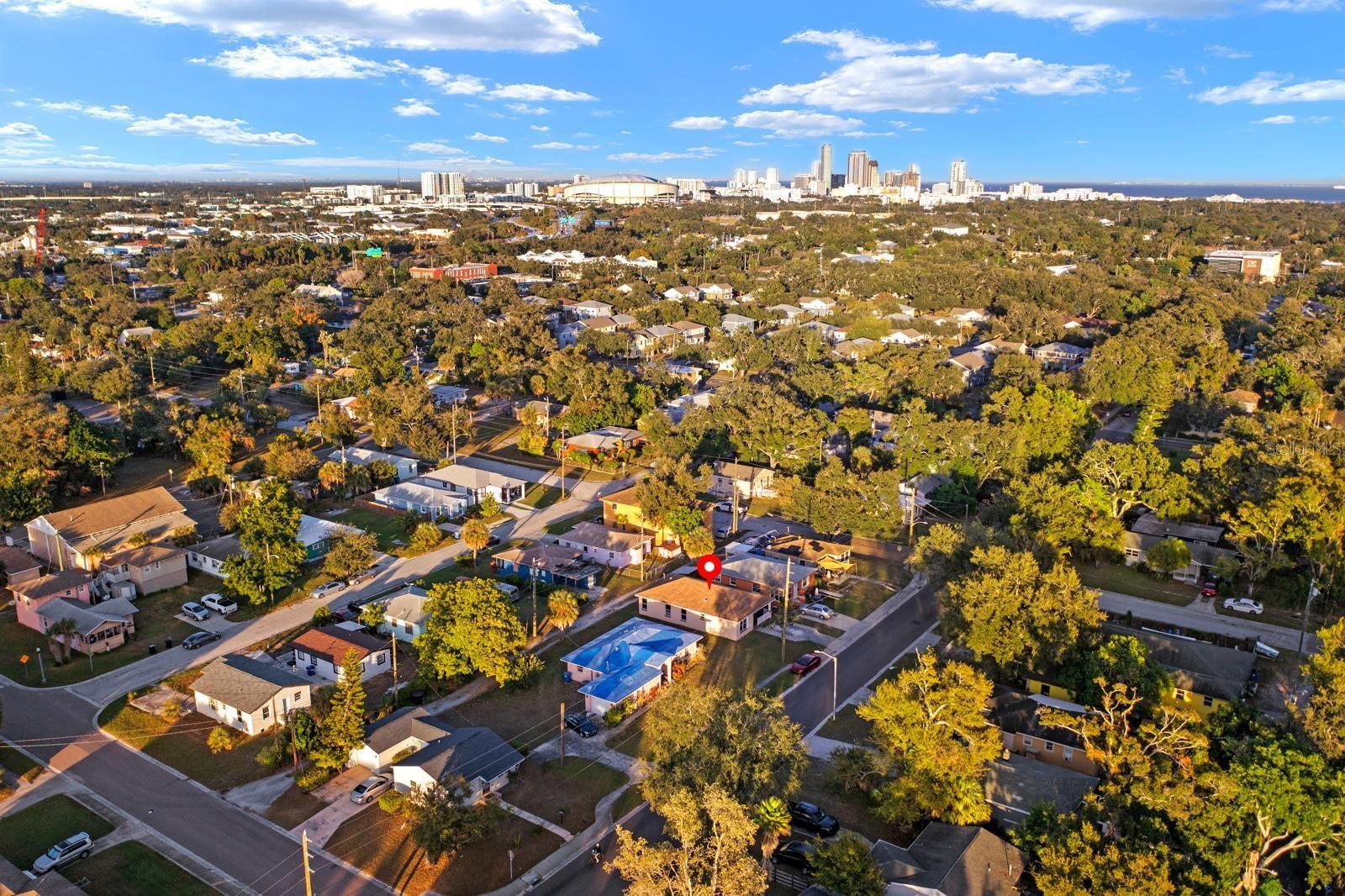 Image 18 of 25 For 2563 13th Avenue S