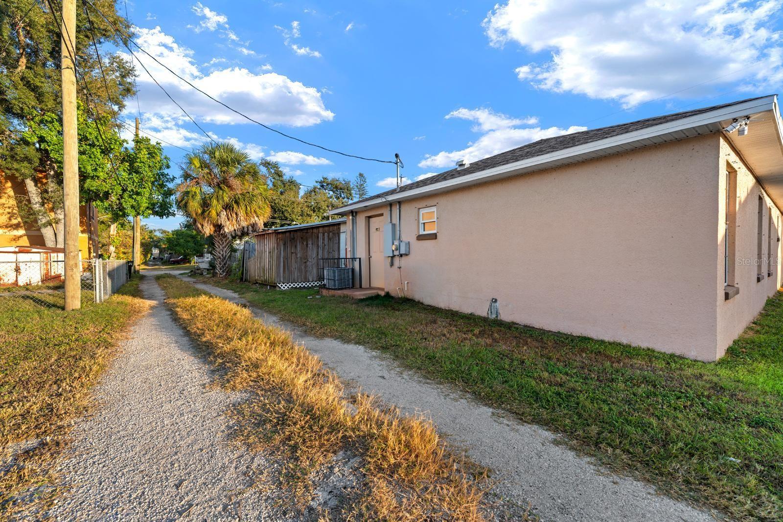 Image 24 of 25 For 2563 13th Avenue S