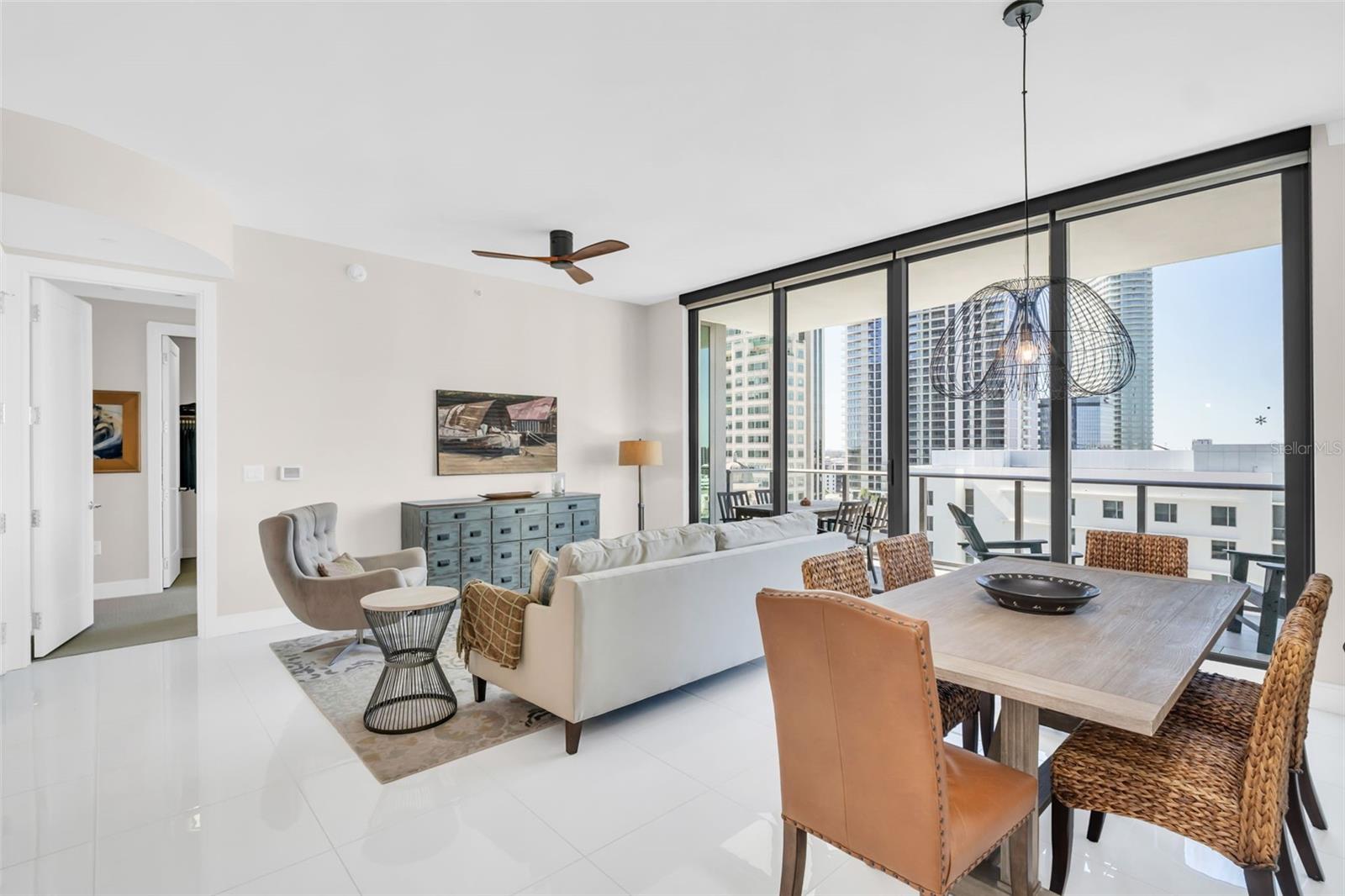 Image 12 of 48 For 100 1st Avenue N 1706