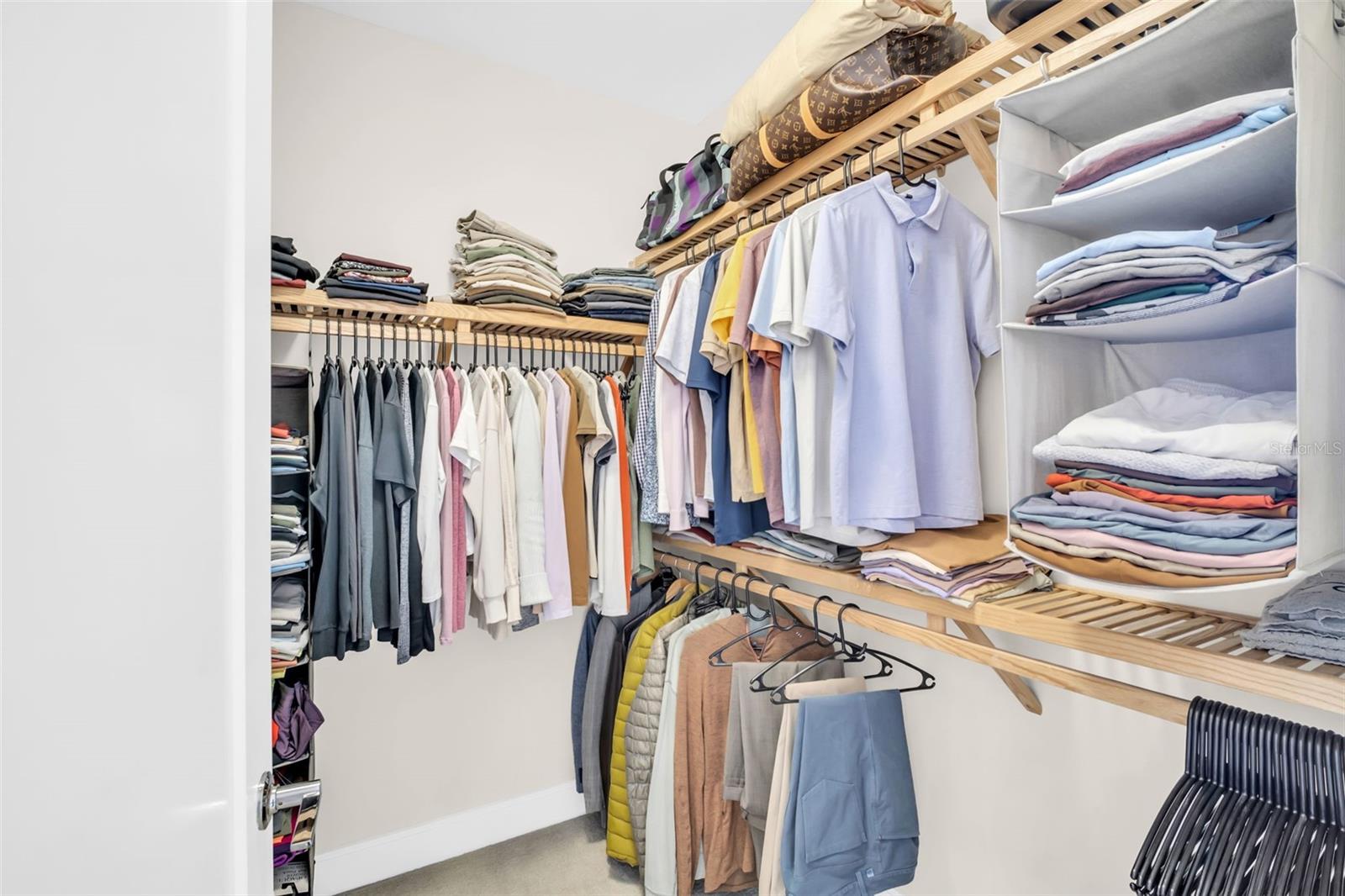 Image 17 of 48 For 100 1st Avenue N 1706