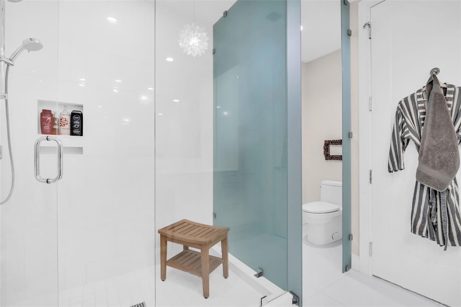 Image 26 of 48 For 100 1st Avenue N 1706