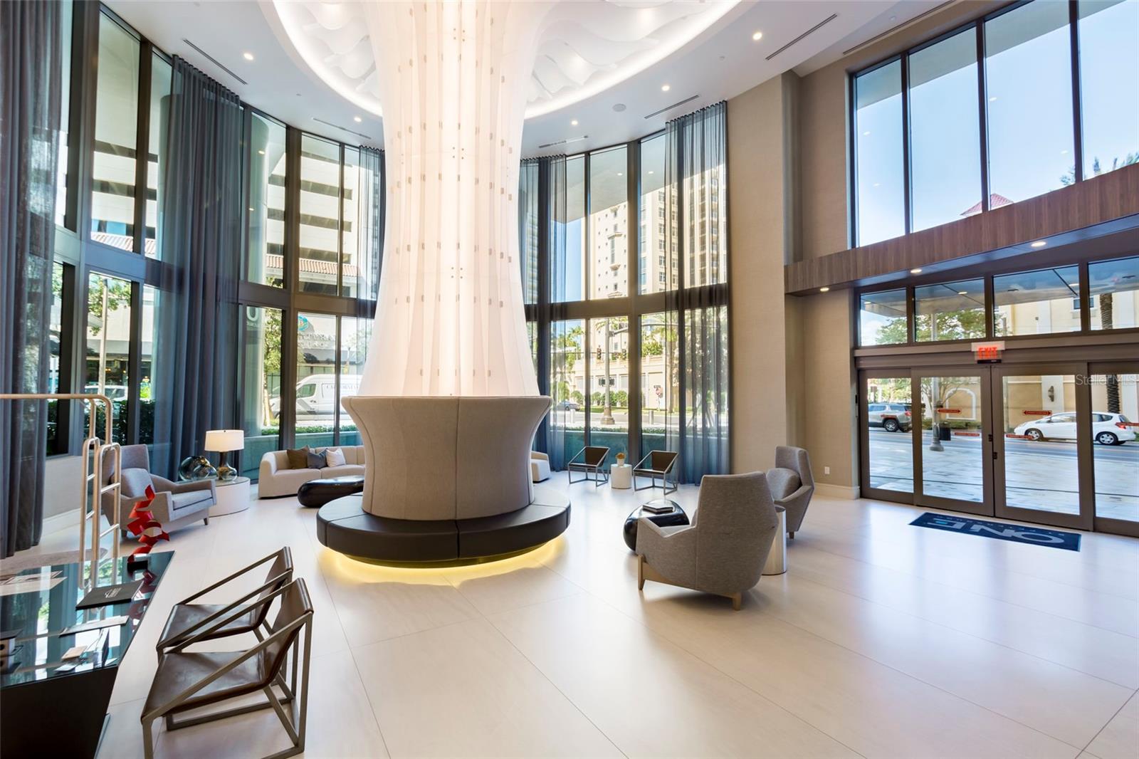 Image 36 of 48 For 100 1st Avenue N 1706