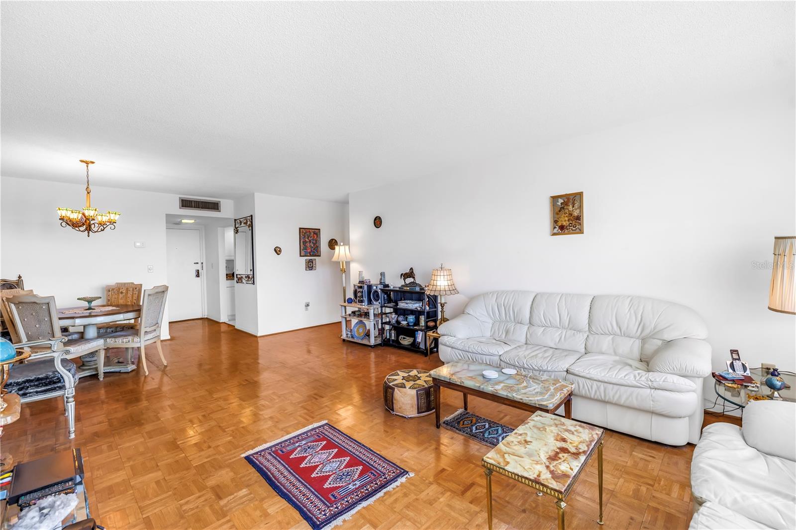 Image 34 of 94 For 5220 Brittany Drive S 904