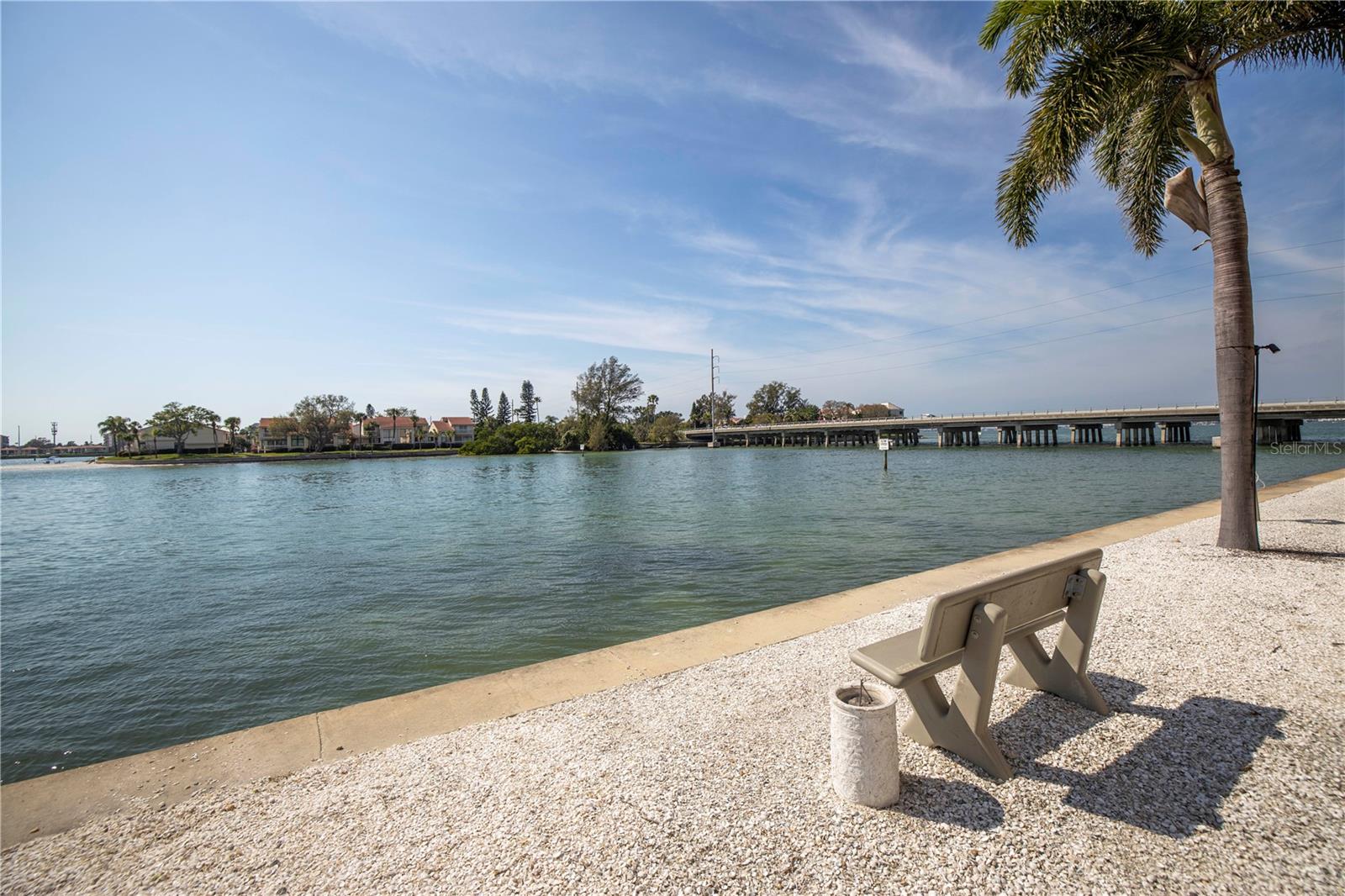 Image 9 of 94 For 5220 Brittany Drive S 904