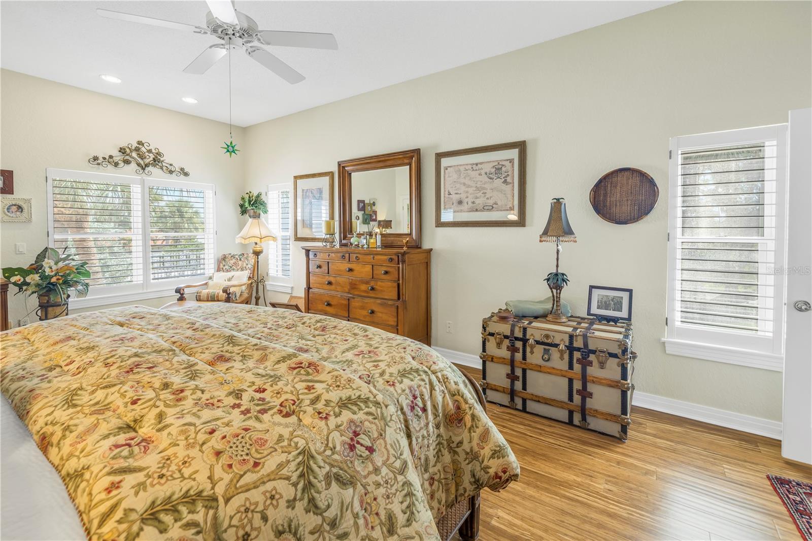 Image 38 of 86 For 4980 60th Avenue S