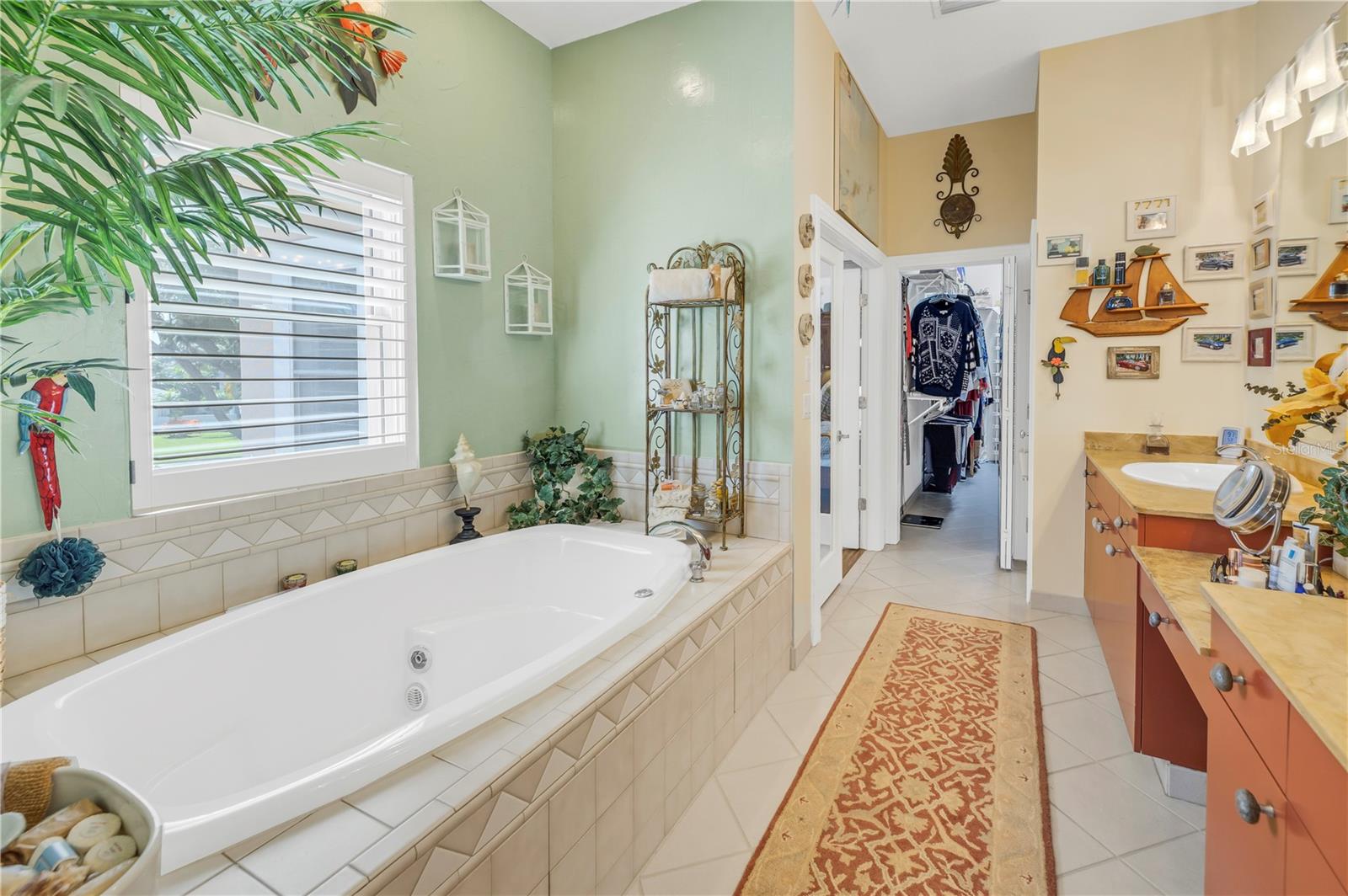 Image 42 of 86 For 4980 60th Avenue S