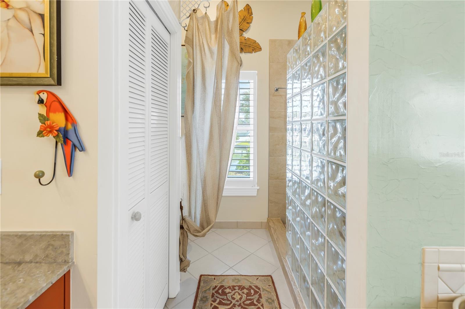 Image 44 of 86 For 4980 60th Avenue S