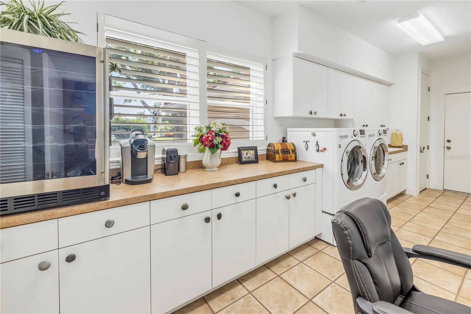 Image 49 of 86 For 4980 60th Avenue S