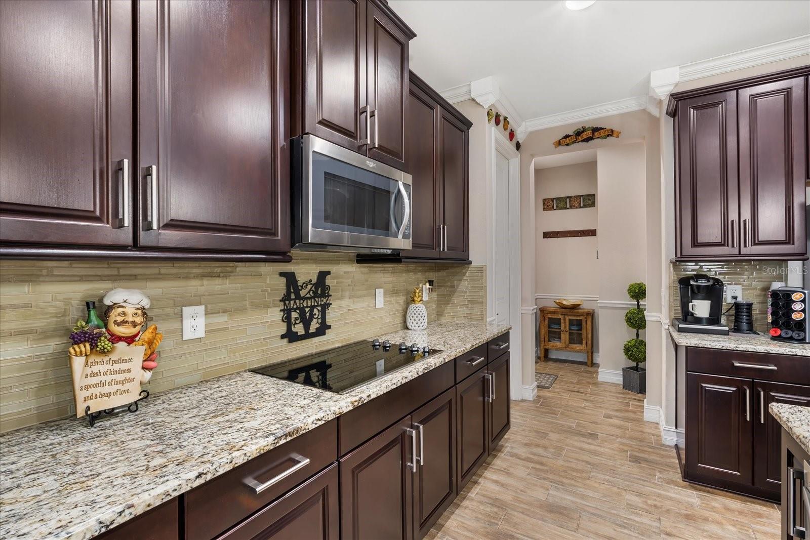 Image 11 of 40 For 31737 Fairhill Drive