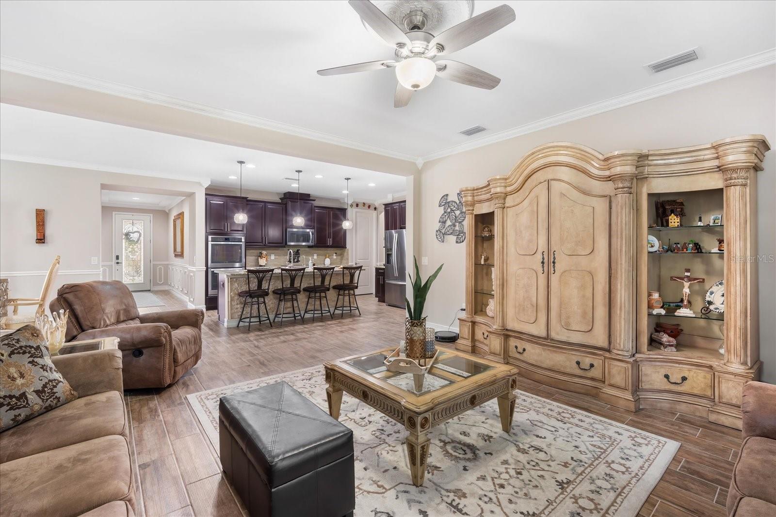 Image 14 of 40 For 31737 Fairhill Drive