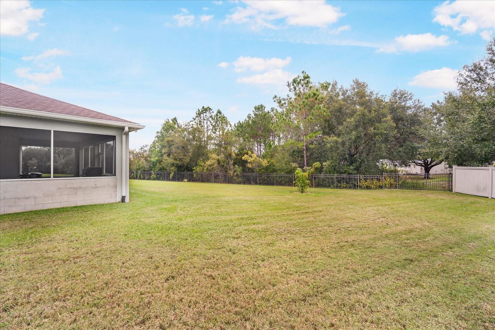 Image 25 of 40 For 31737 Fairhill Drive