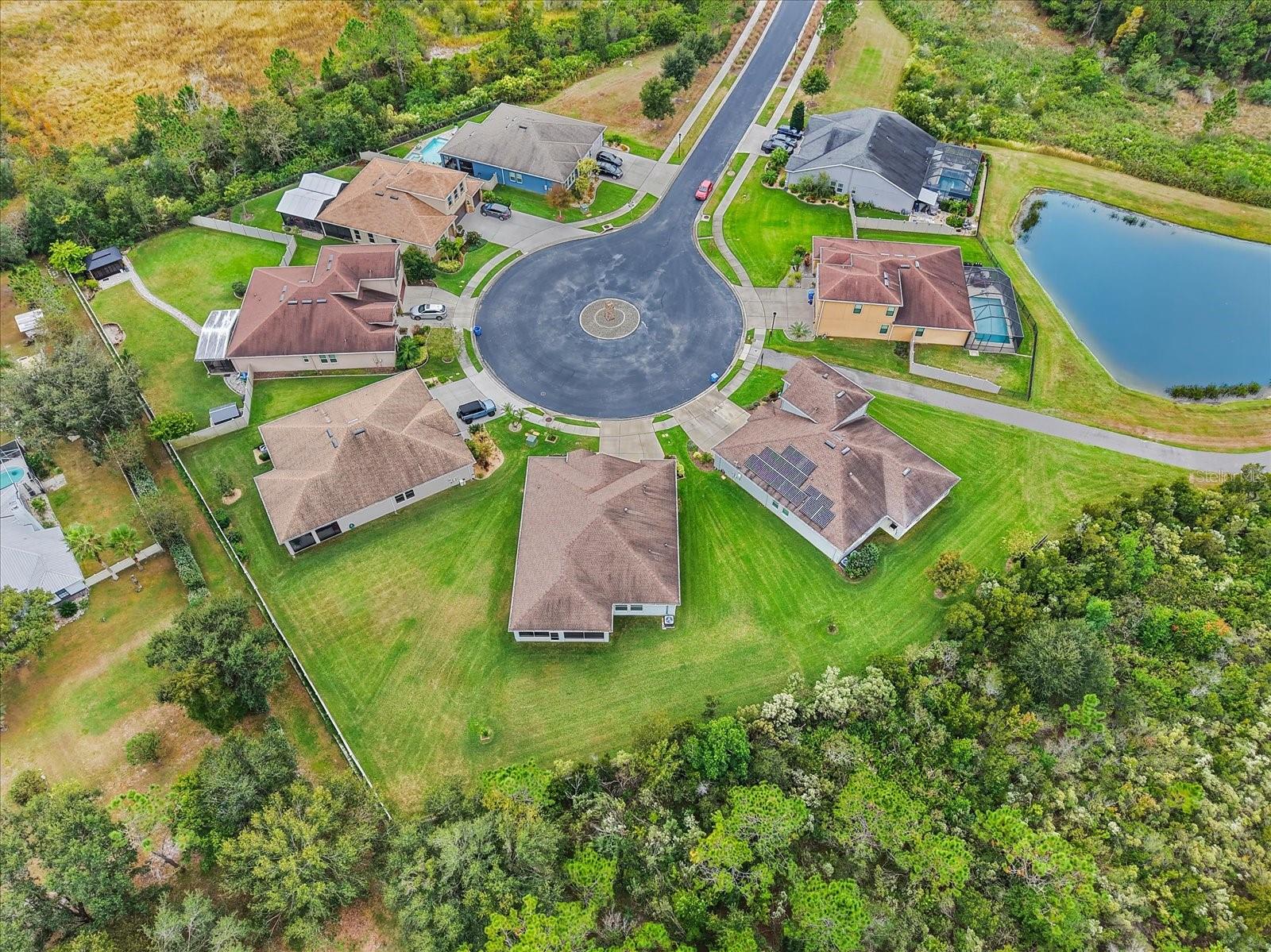 Image 32 of 40 For 31737 Fairhill Drive