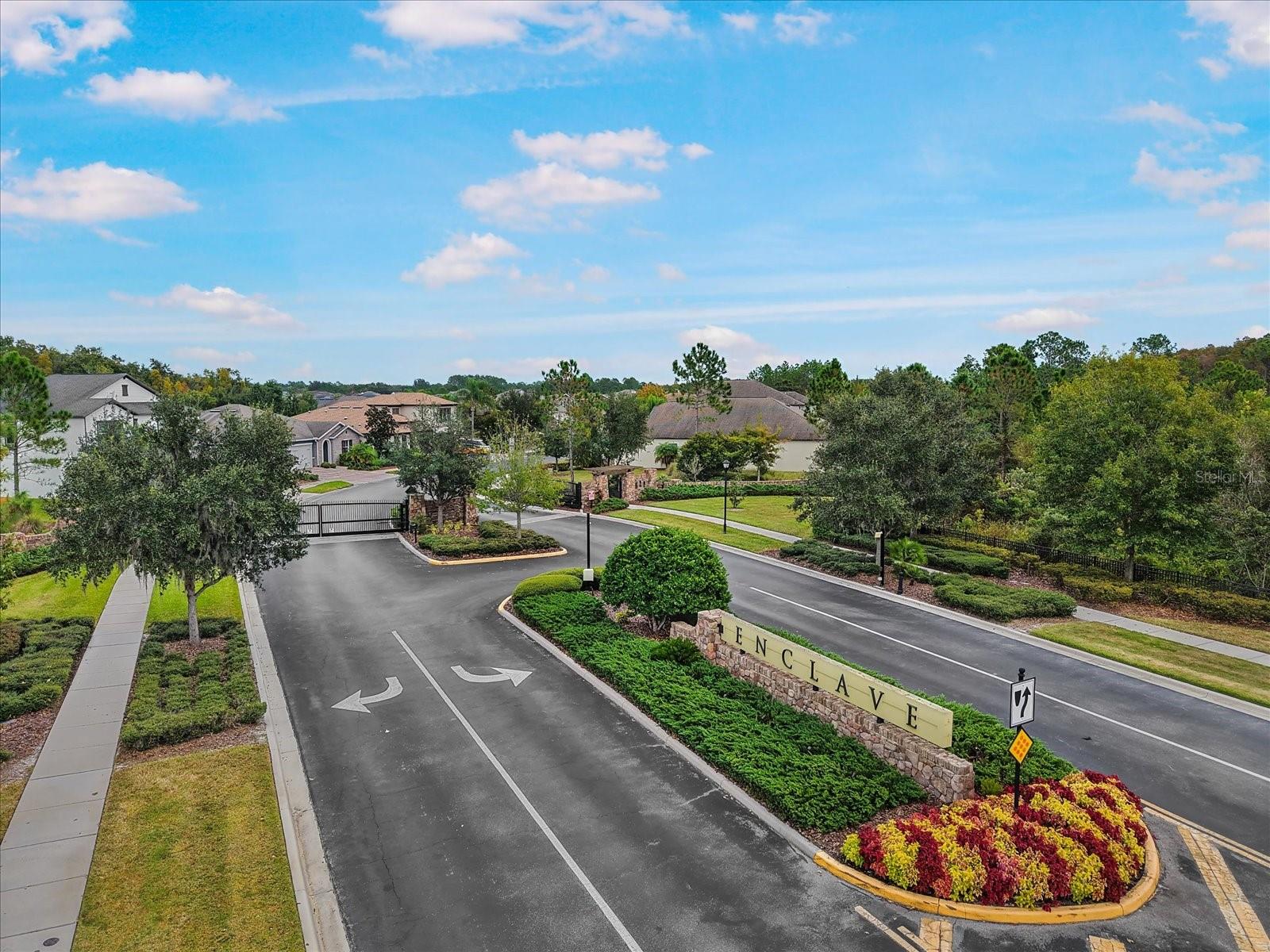 Image 33 of 40 For 31737 Fairhill Drive