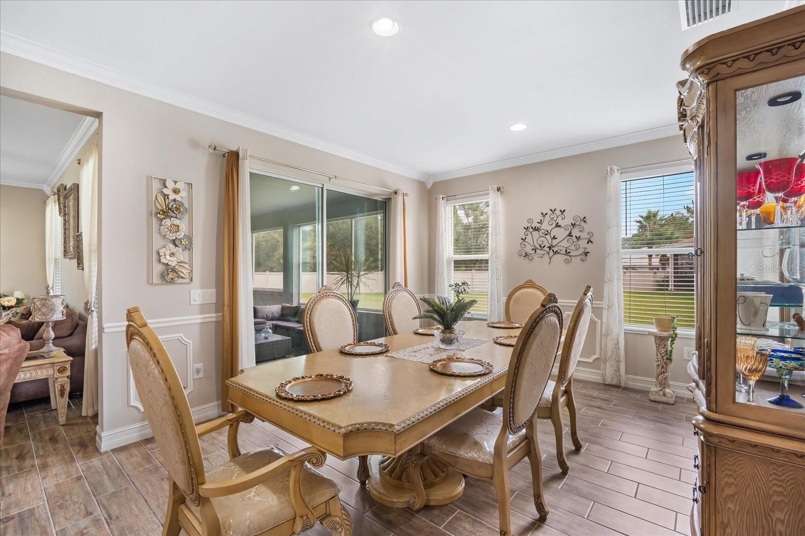 Image 9 of 40 For 31737 Fairhill Drive