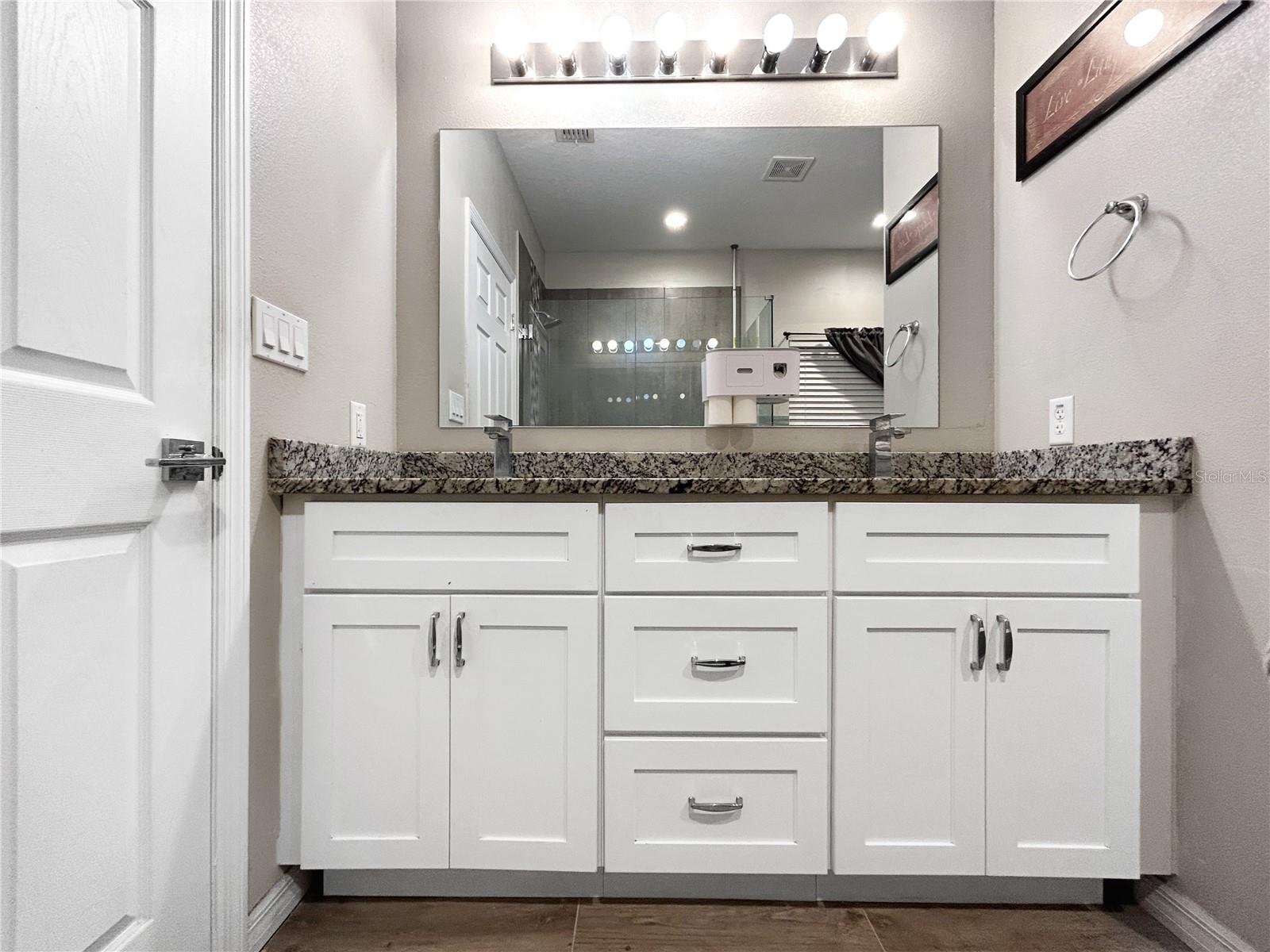 Image 16 of 21 For 350 Talbott Avenue