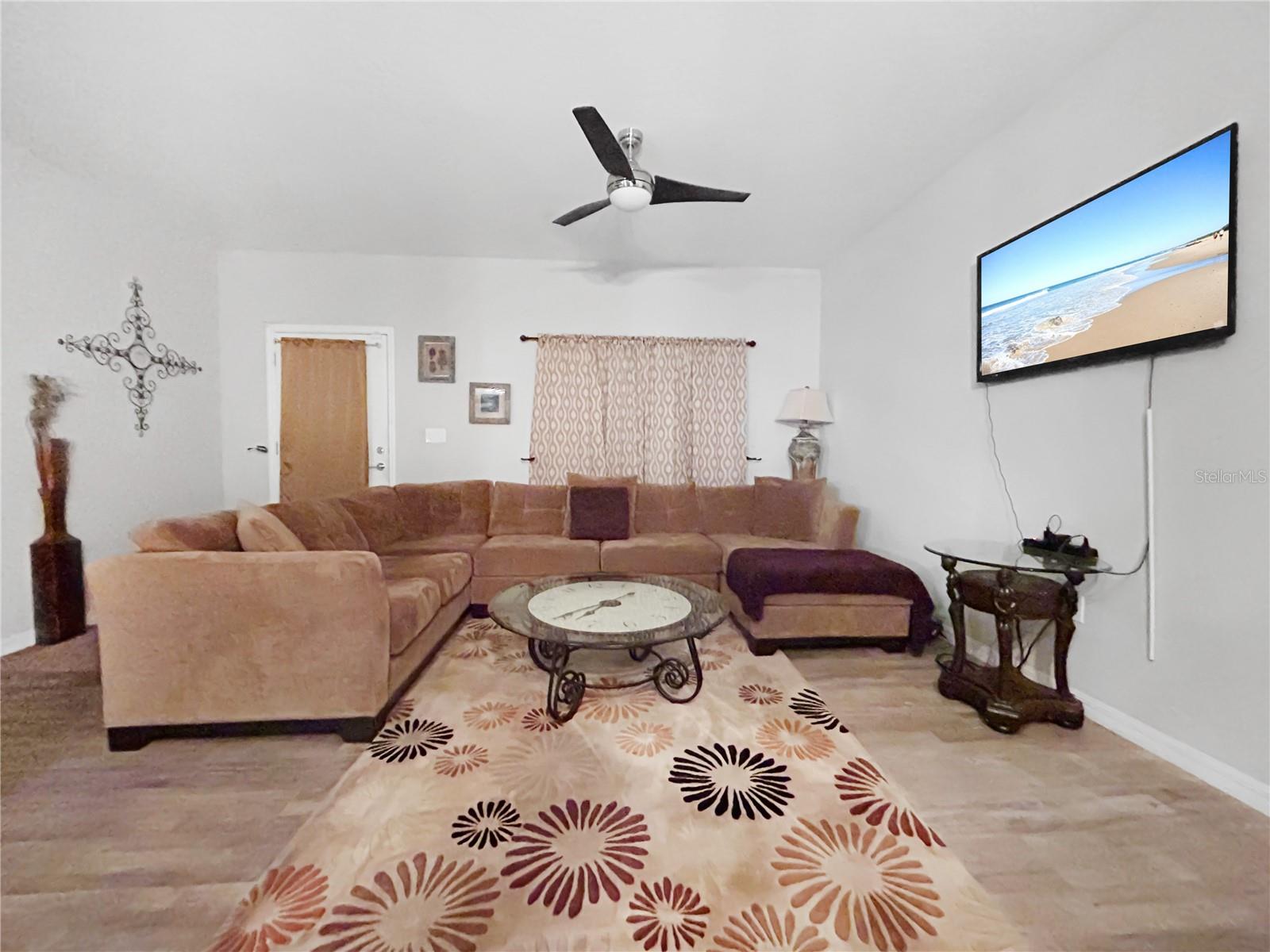 Image 17 of 21 For 350 Talbott Avenue