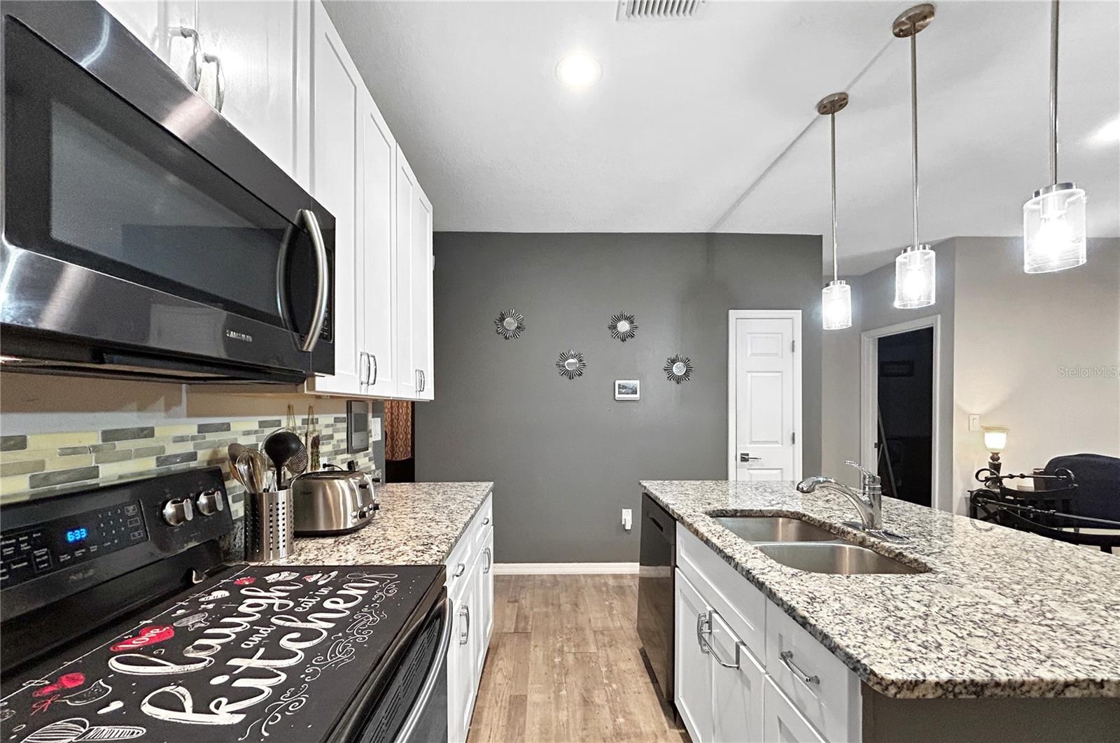 Image 3 of 21 For 350 Talbott Avenue