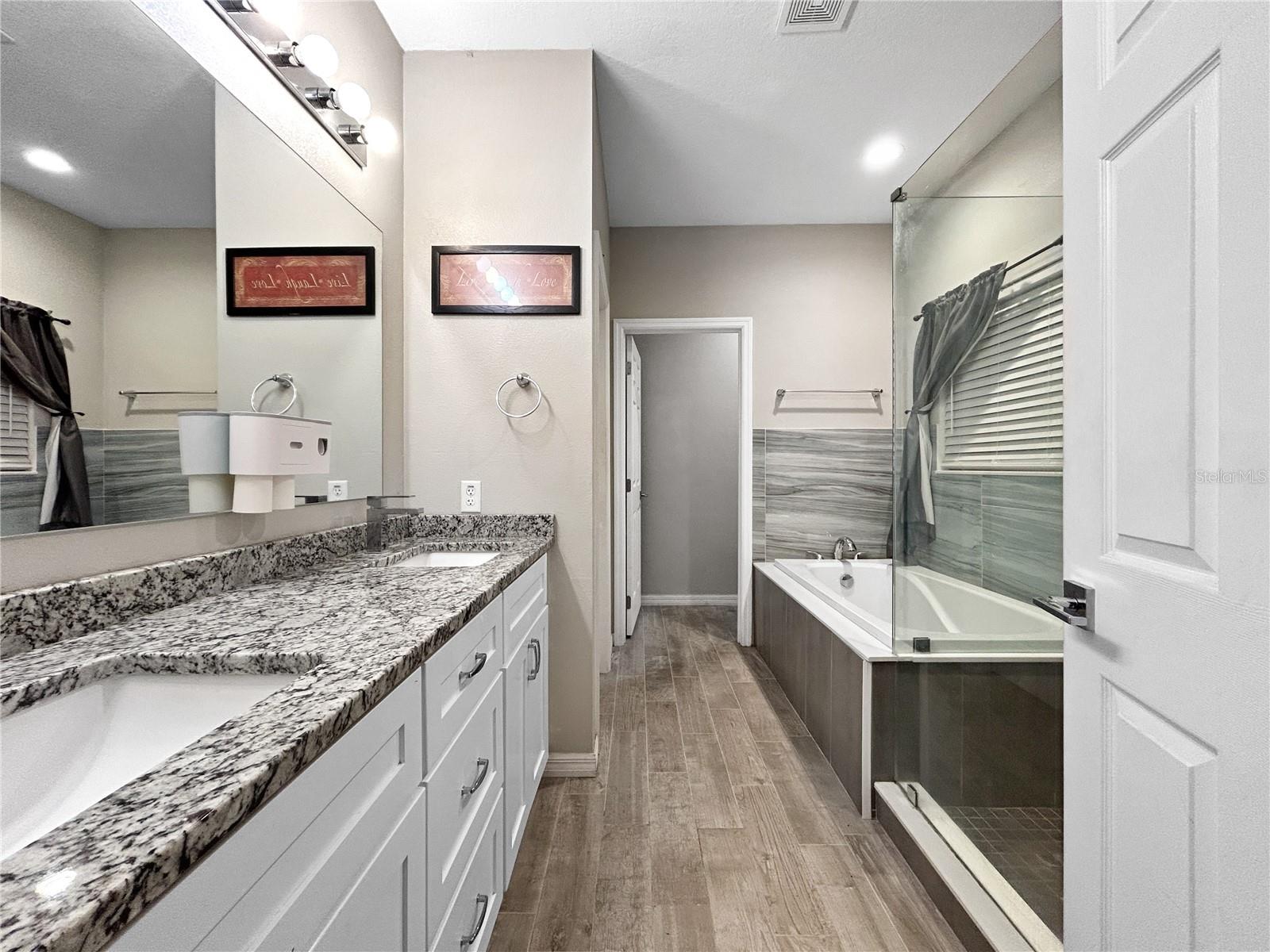 Image 4 of 21 For 350 Talbott Avenue