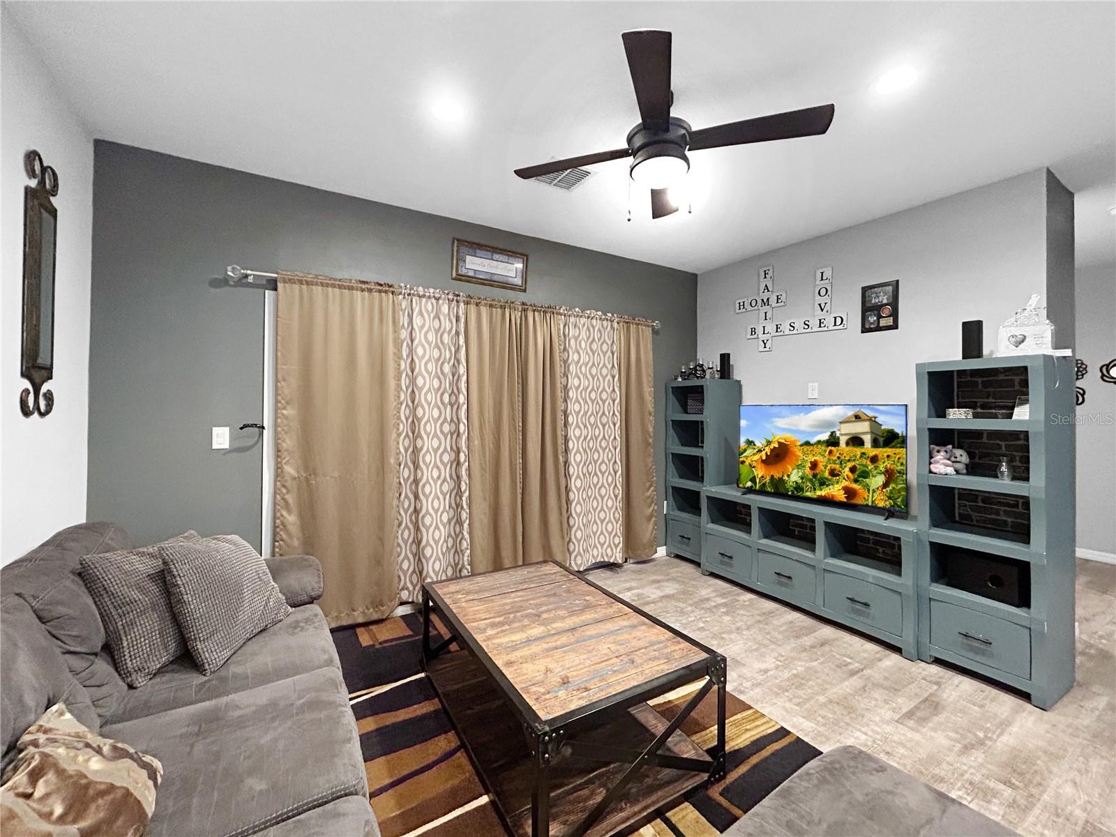 Image 8 of 21 For 350 Talbott Avenue