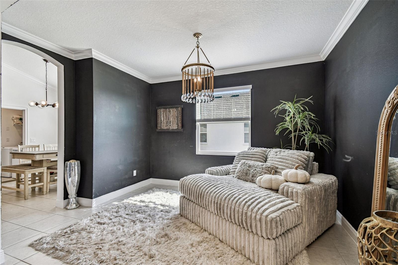 Listing photo id 8 for 1039 Davis Heather Circle