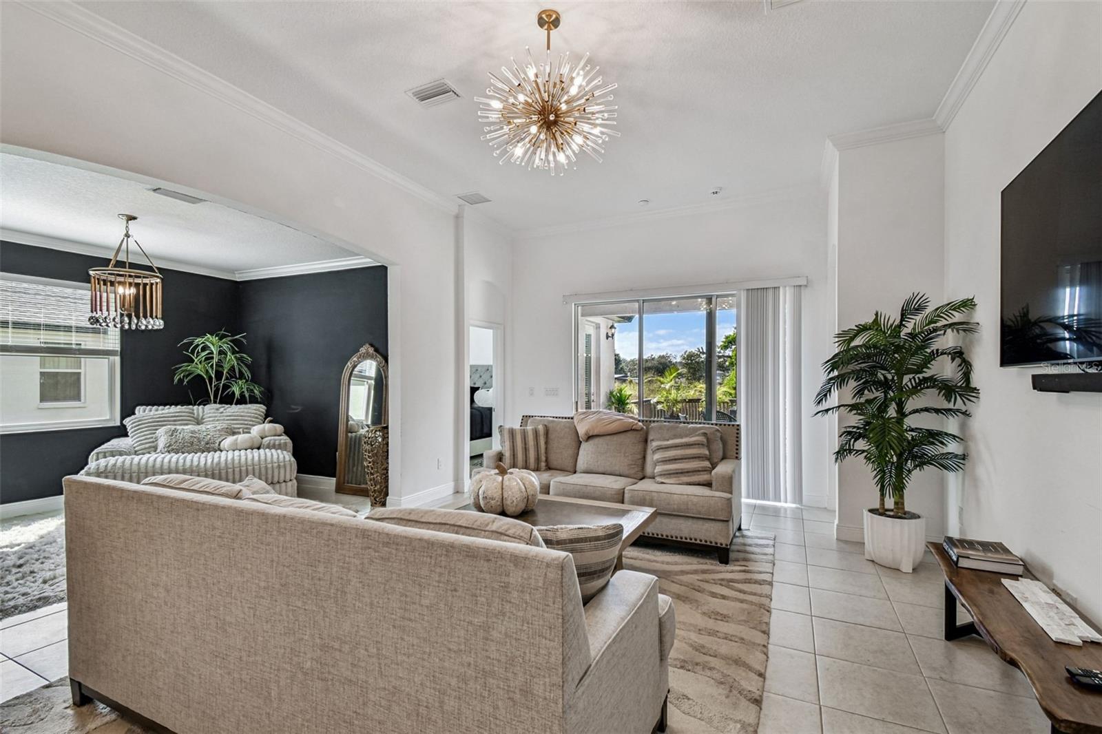 Listing photo id 9 for 1039 Davis Heather Circle