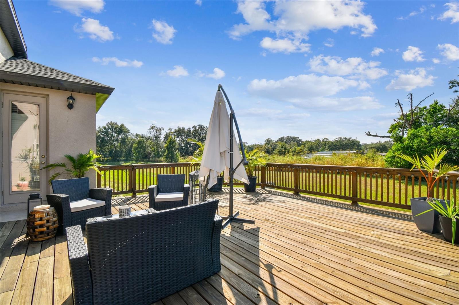 Listing photo id 20 for 1039 Davis Heather Circle