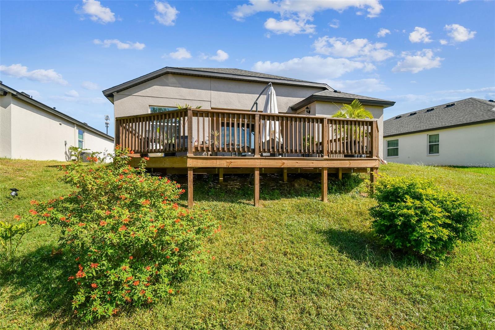 Listing photo id 22 for 1039 Davis Heather Circle