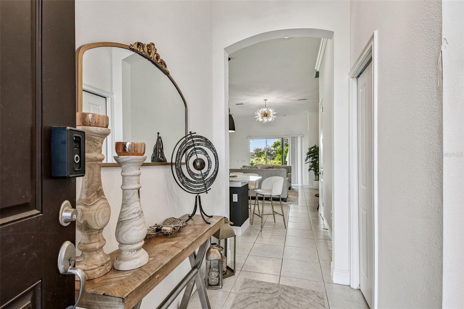 Listing photo id 2 for 1039 Davis Heather Circle