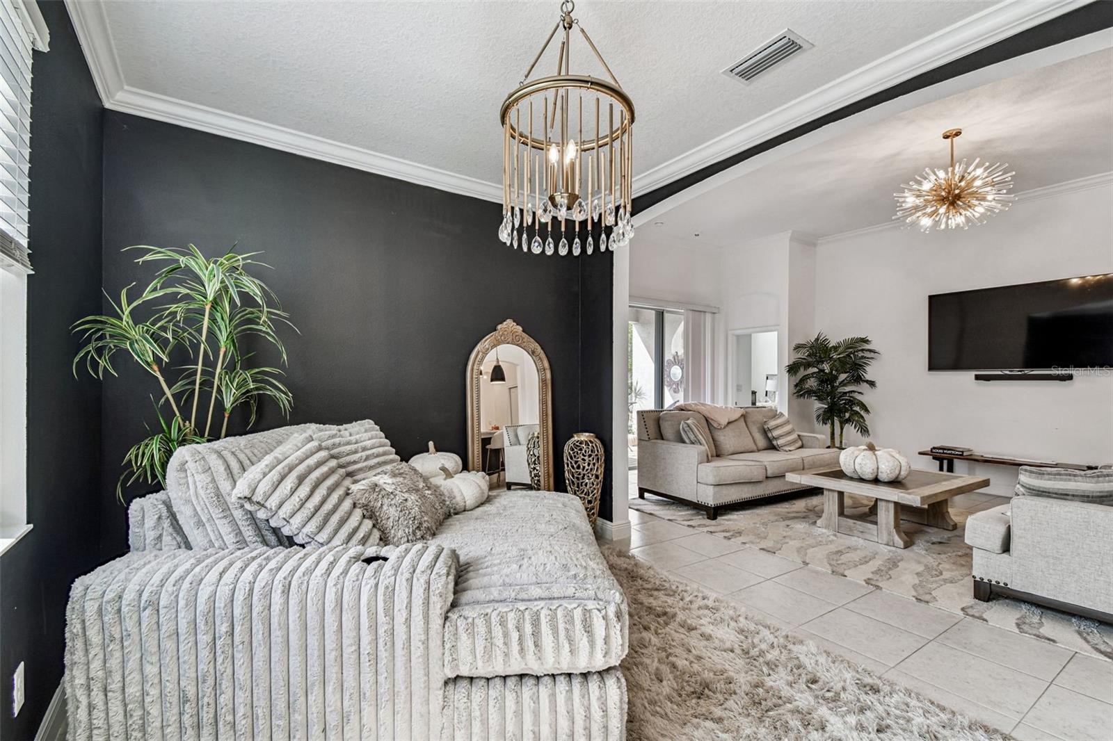 Listing photo id 6 for 1039 Davis Heather Circle