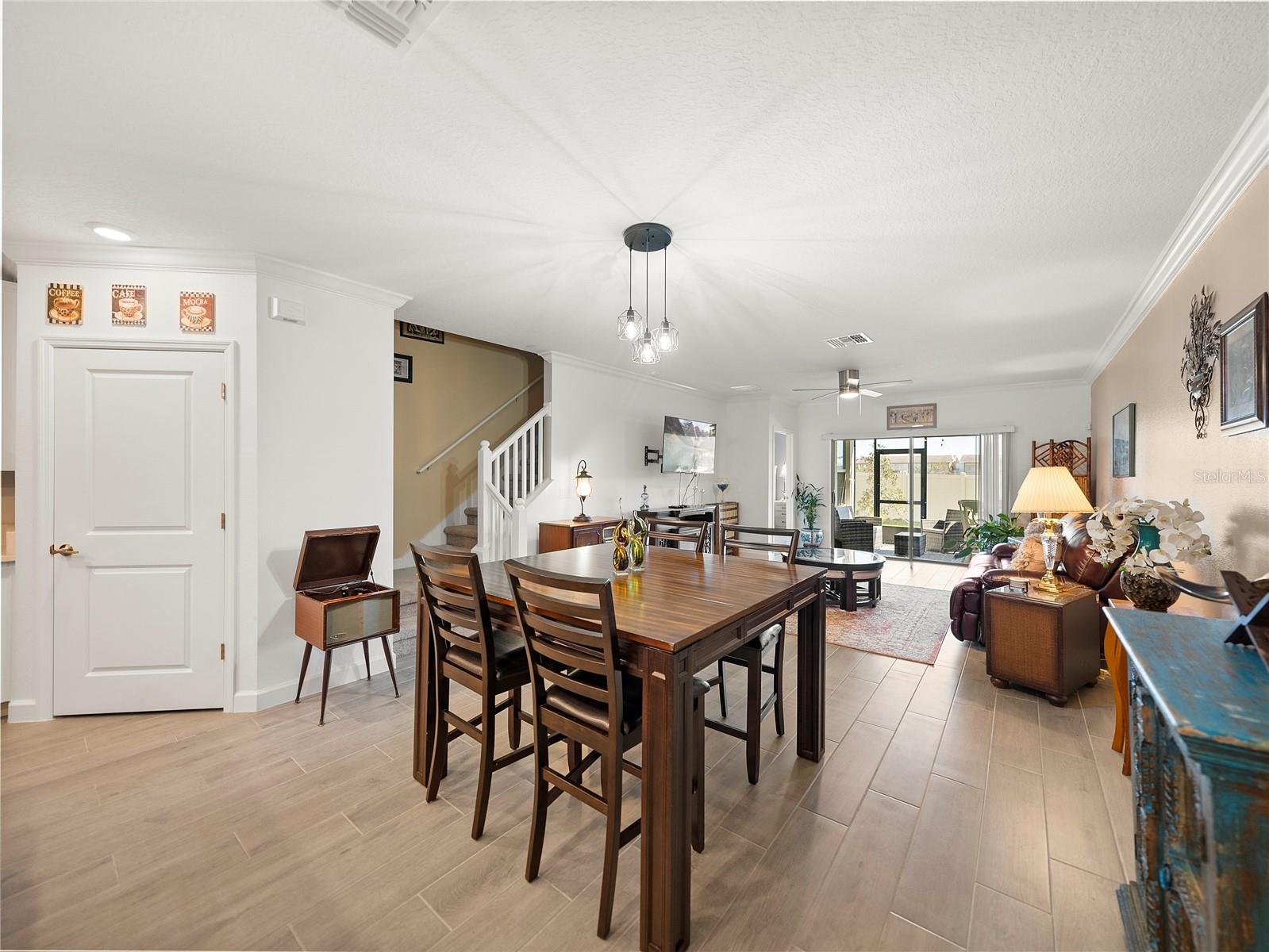 Image 14 of 46 For 17308 Holly Well Avenue