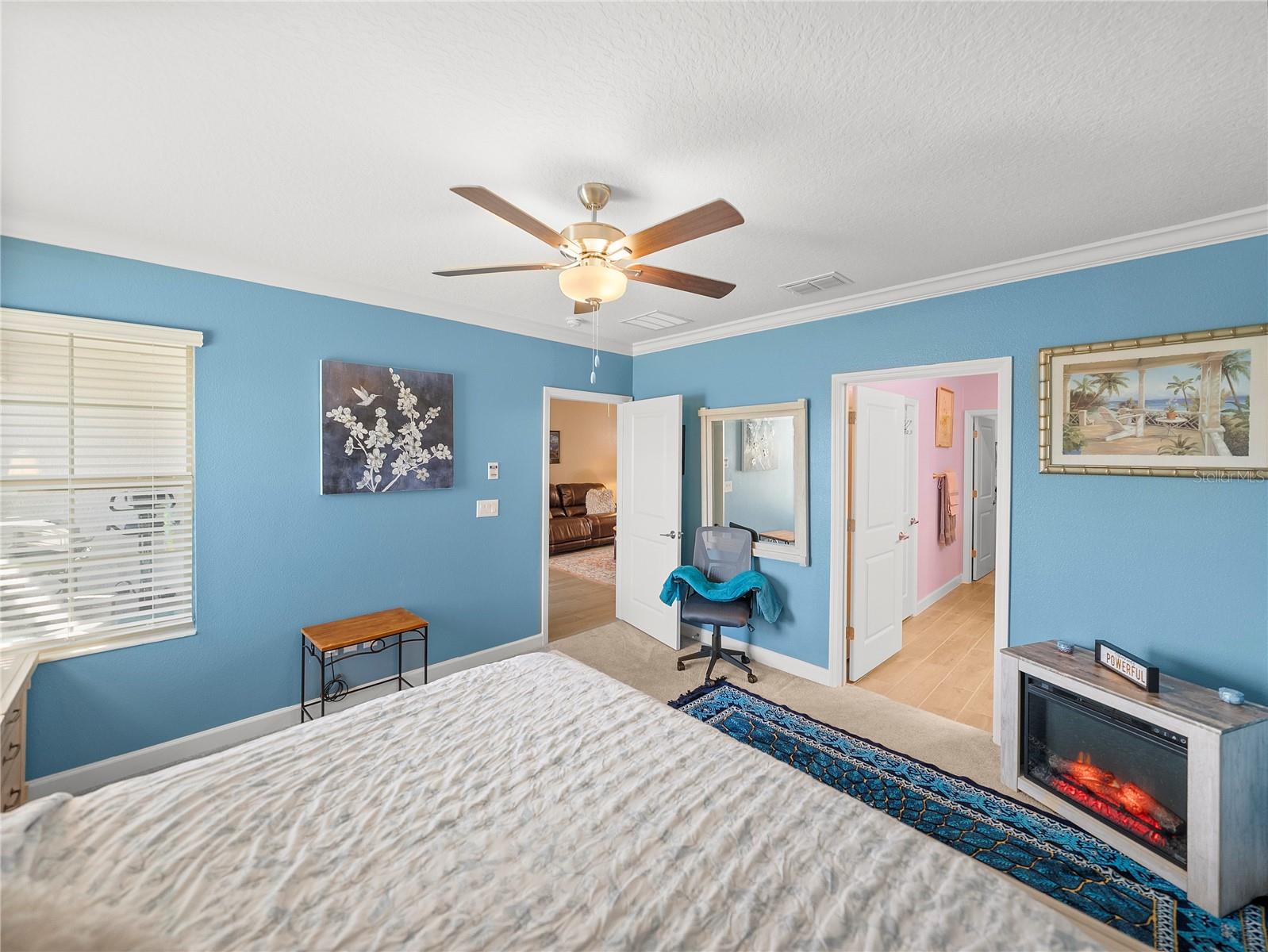 Image 23 of 46 For 17308 Holly Well Avenue