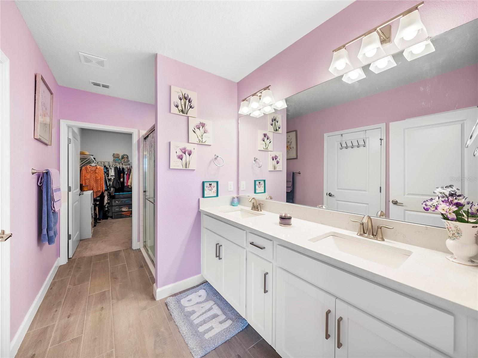 Image 24 of 46 For 17308 Holly Well Avenue