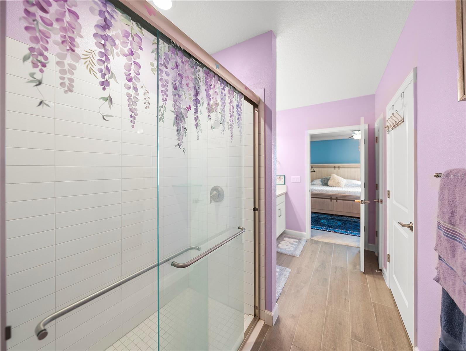 Image 27 of 46 For 17308 Holly Well Avenue