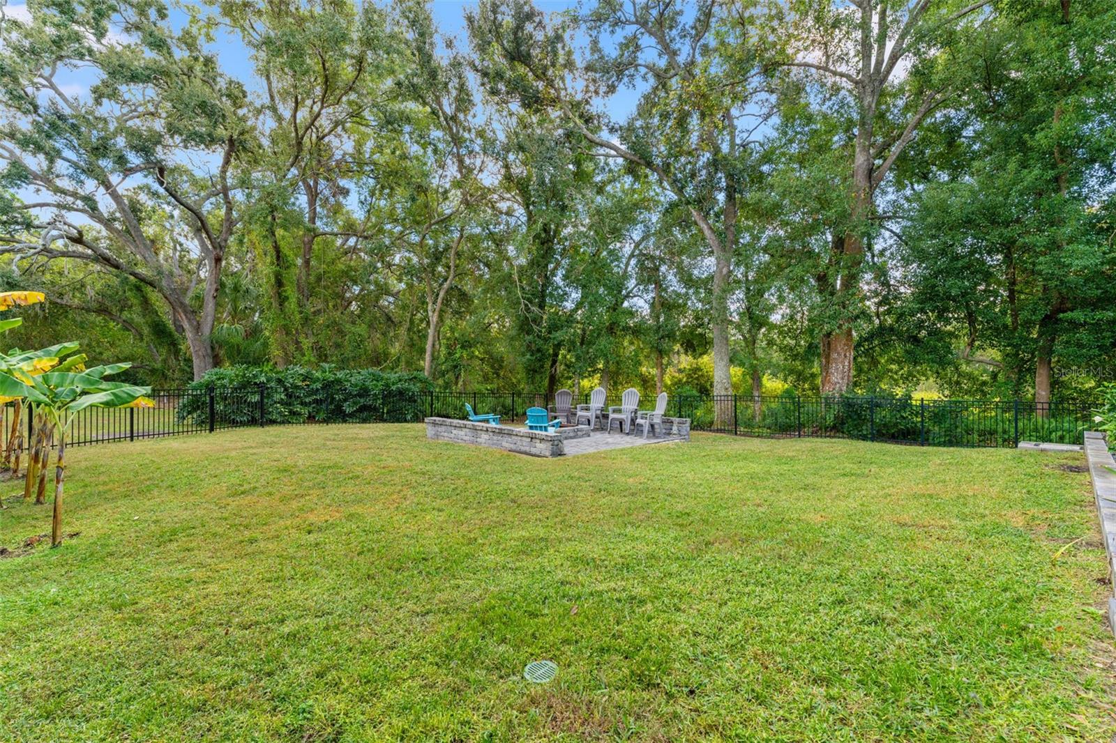 Listing photo id 24 for 4404 Casey Lake