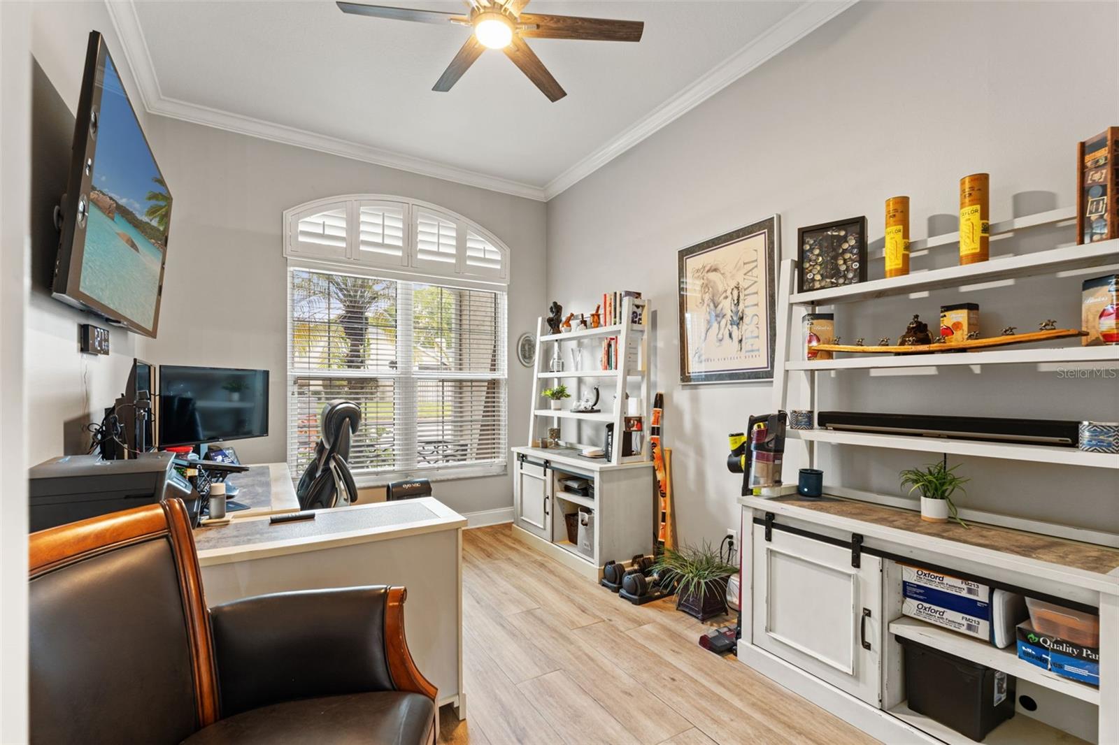 Listing photo id 4 for 4404 Casey Lake