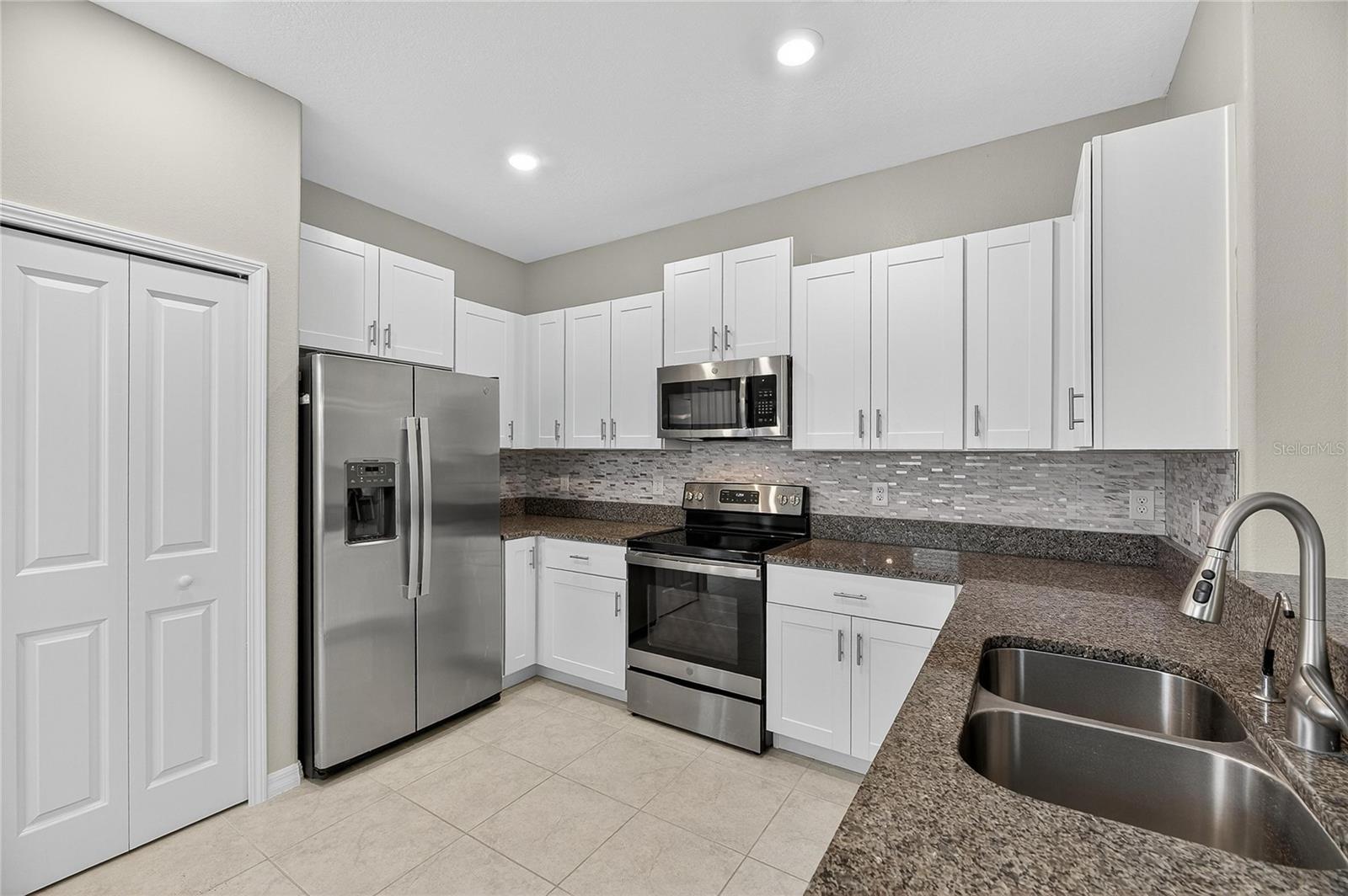 Image 28 of 63 For 9643 Mulberry Marsh Lane