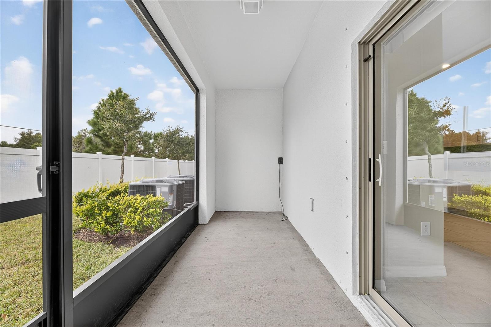 Image 35 of 63 For 9643 Mulberry Marsh Lane