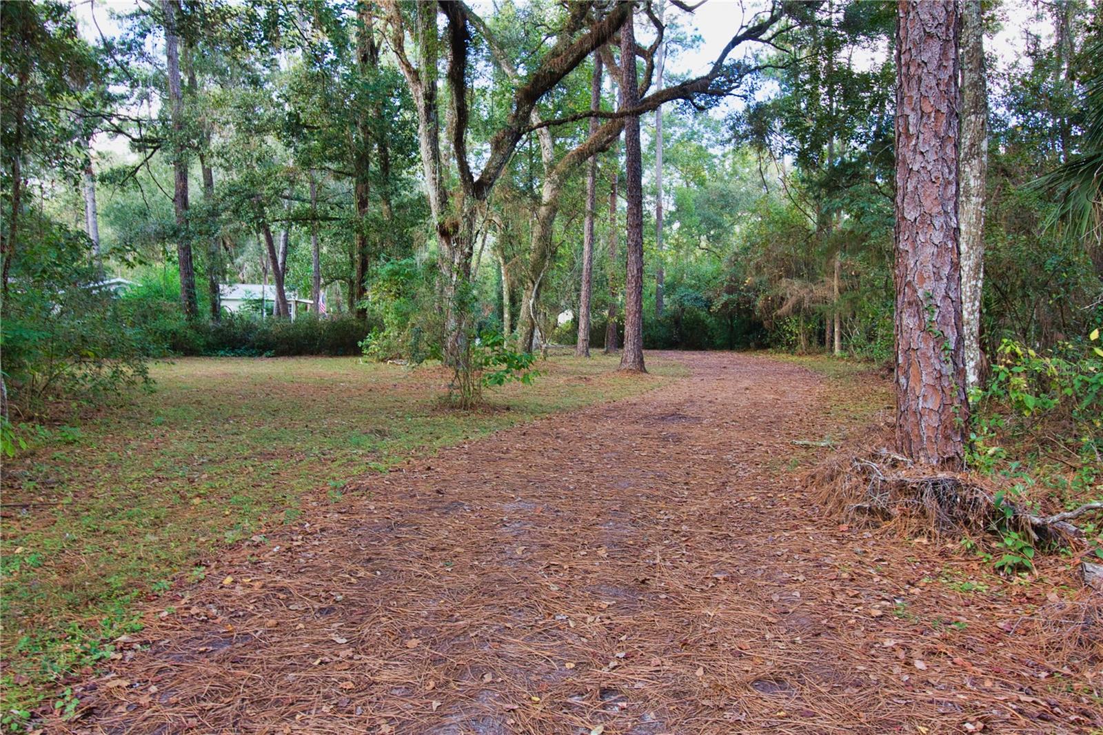 Image 22 of 26 For 2498 Saturn Road