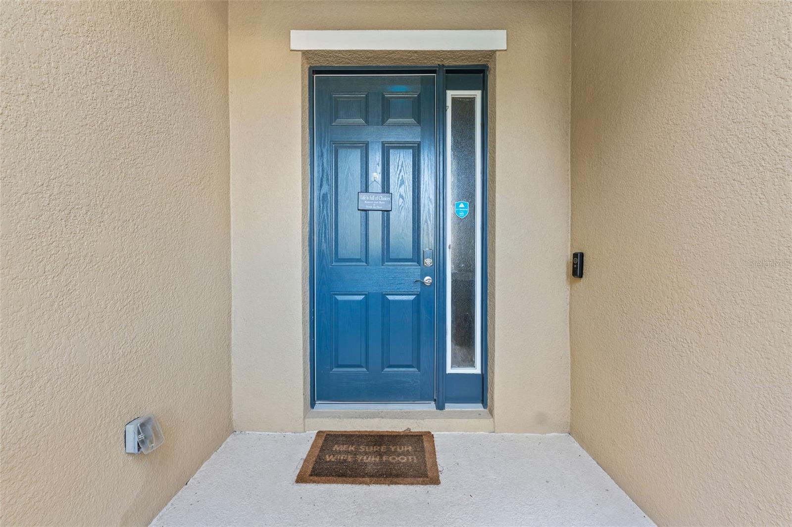 Listing photo id 0 for 10405 Hampton Meadow Way