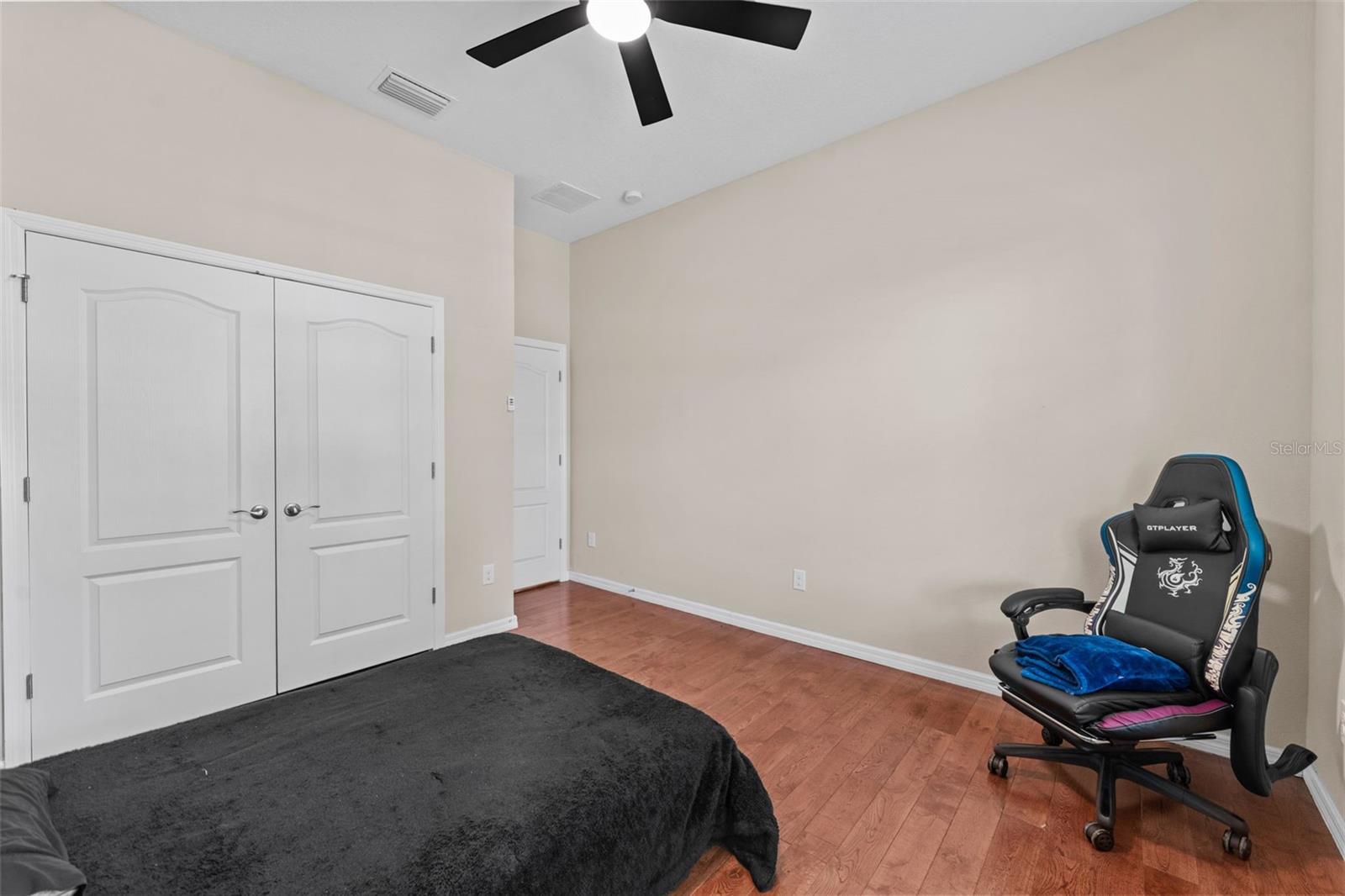 Listing photo id 19 for 10405 Hampton Meadow Way