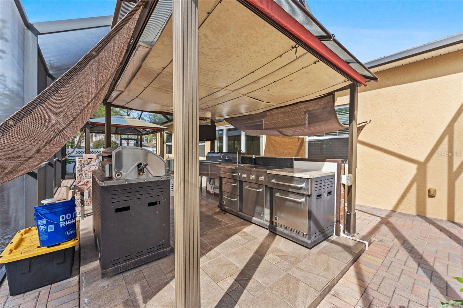 Listing photo id 29 for 10405 Hampton Meadow Way