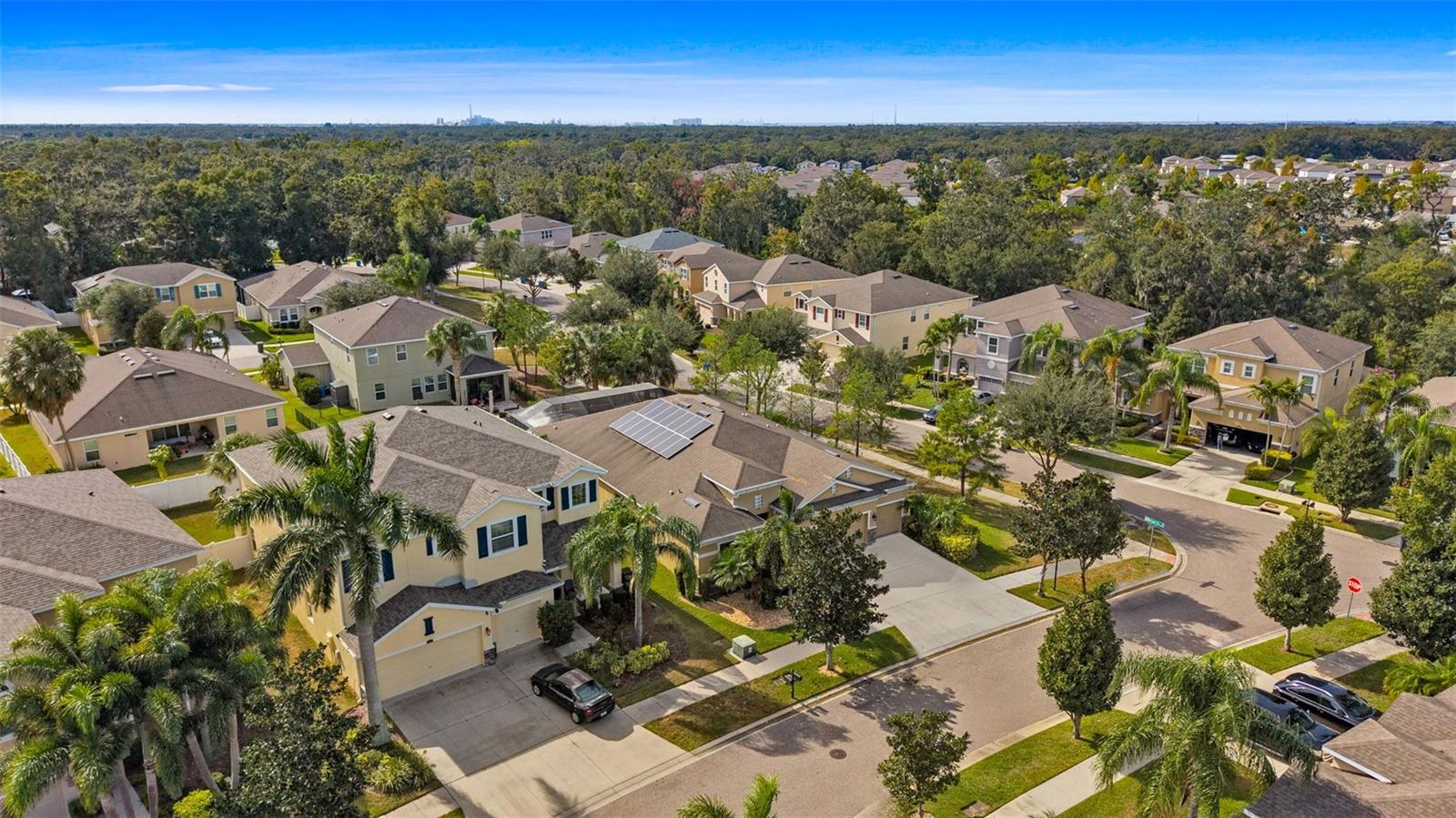 Listing photo id 32 for 10405 Hampton Meadow Way