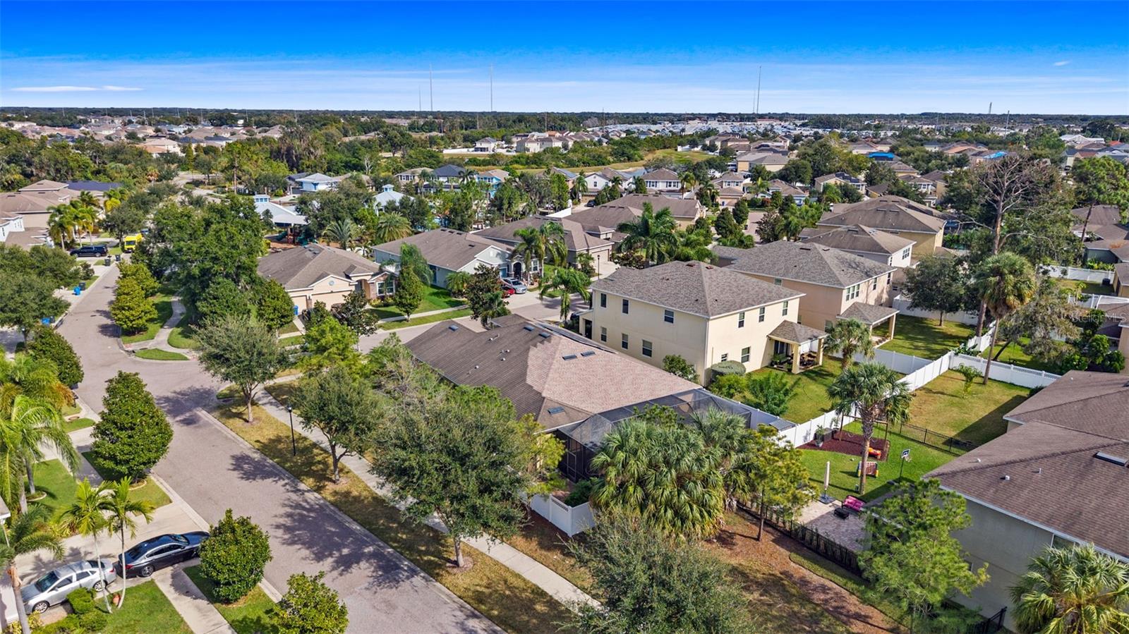 Listing photo id 34 for 10405 Hampton Meadow Way