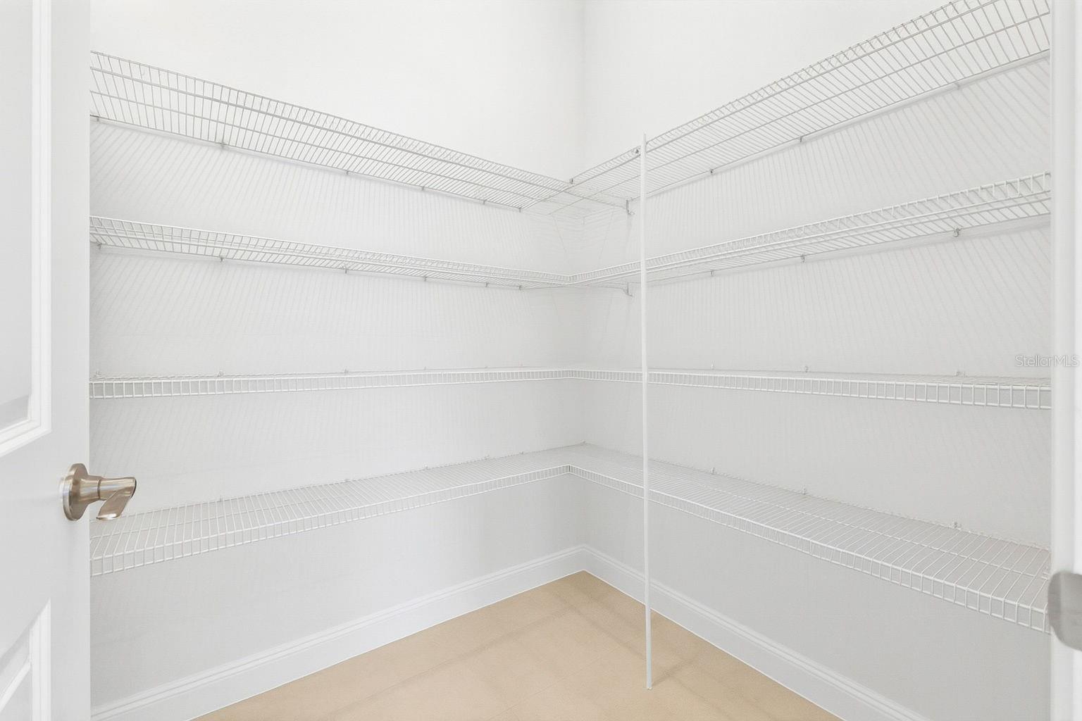 Image 17 of 38 For 7701 Faul Street